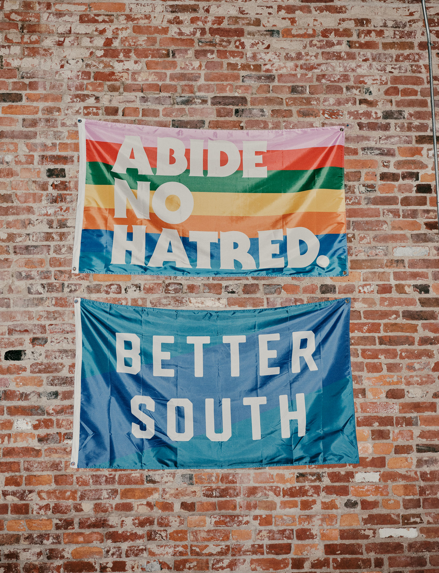 10 220923 TANK KENTUCKY GFX 347 TROUBLE Copy 2