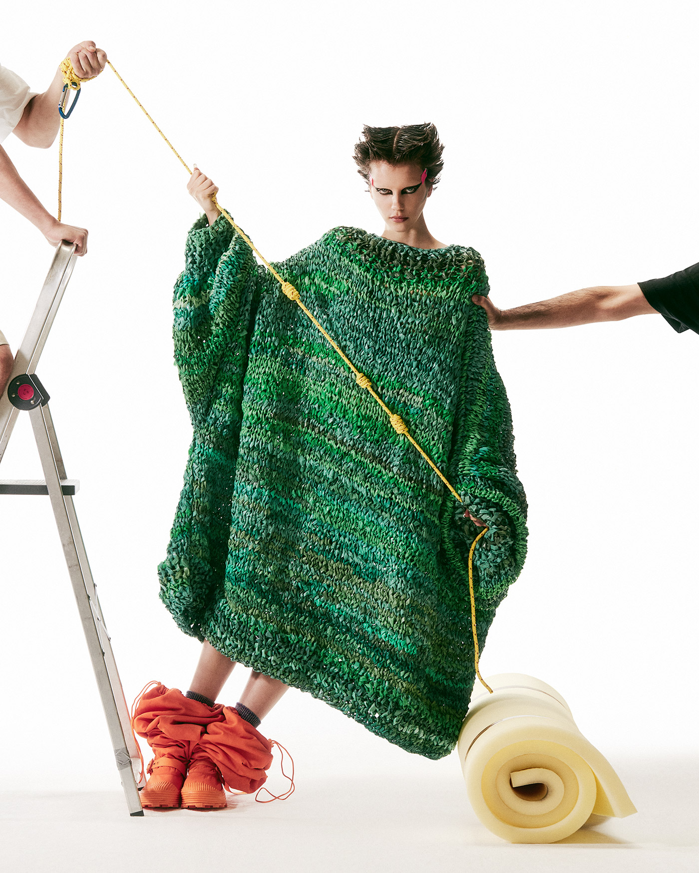 071022 TANK DC SHOT 6 076