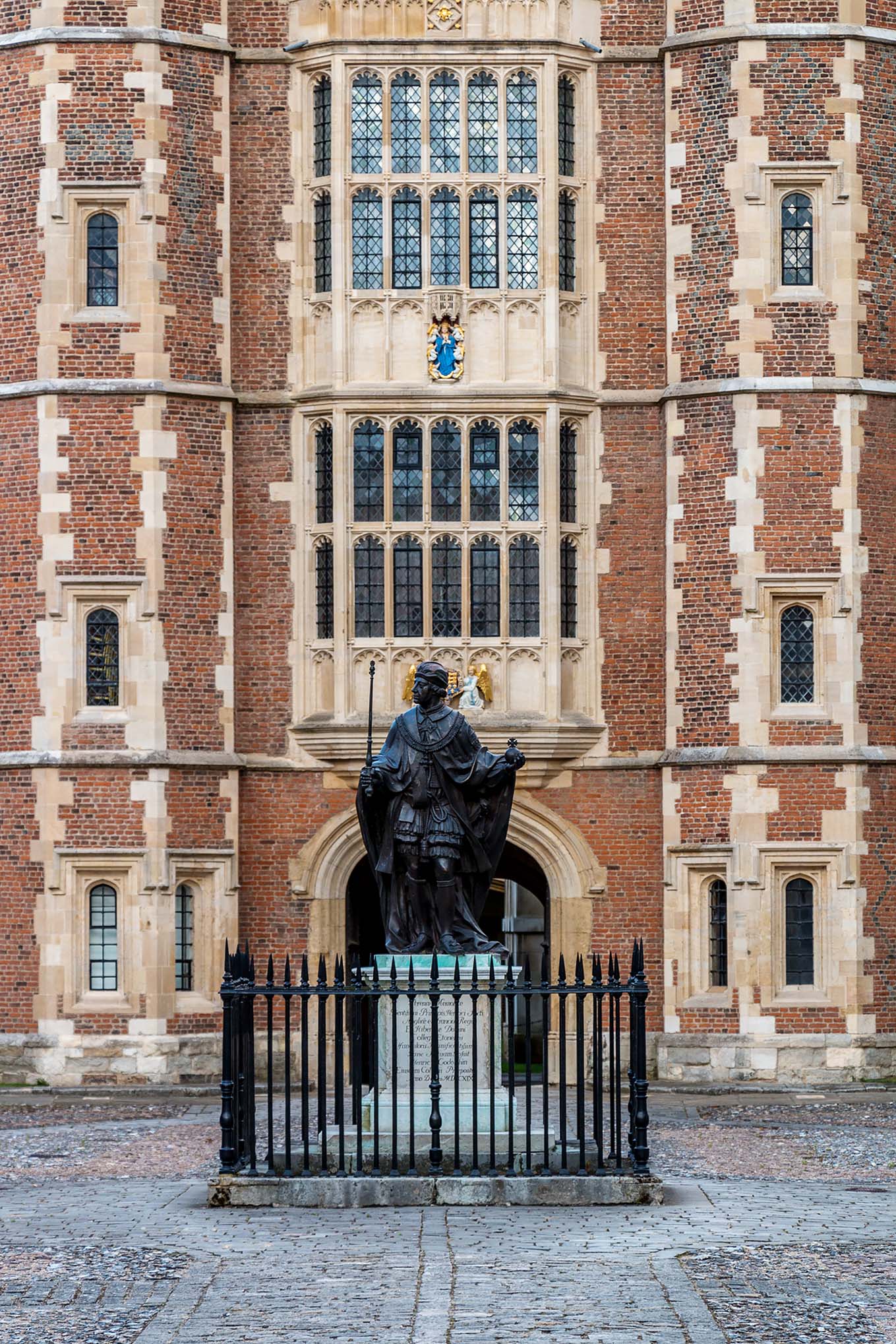 MK17834 Eton College Henryvi